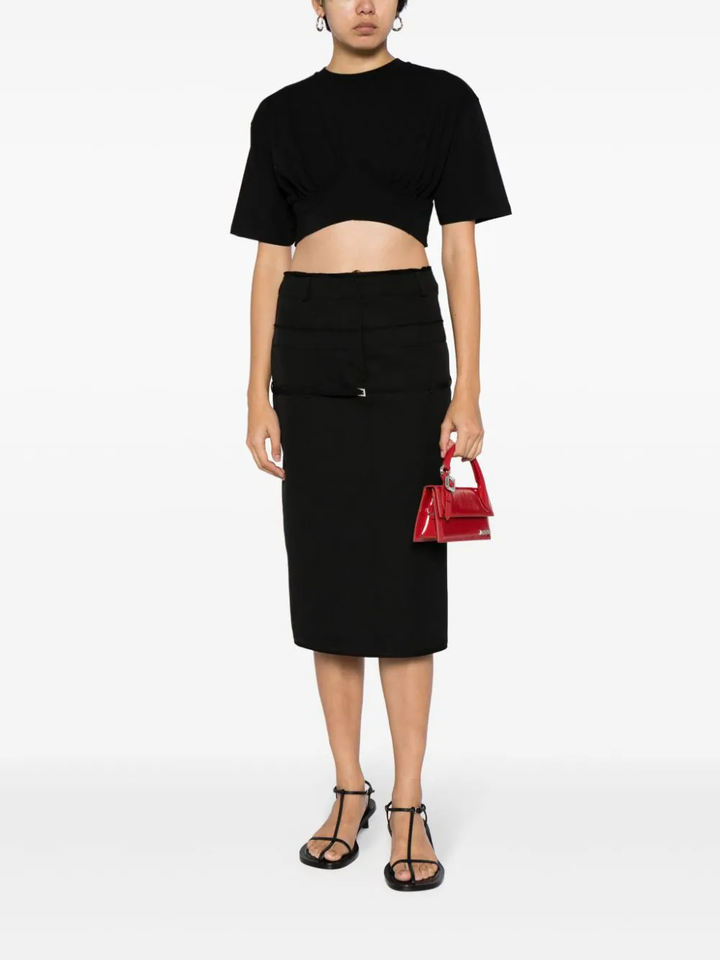 JACQUEMUS-Le-Tshirt-Caraco-Black-2