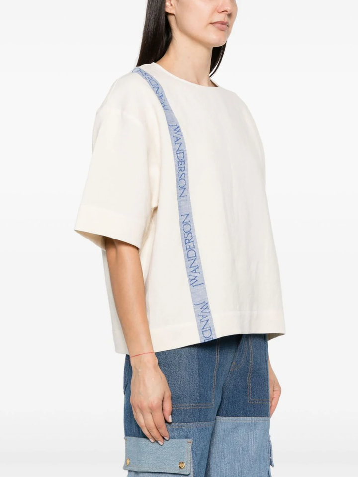 JW-Anderson-Boxy-T-Shirt-Off-White-3