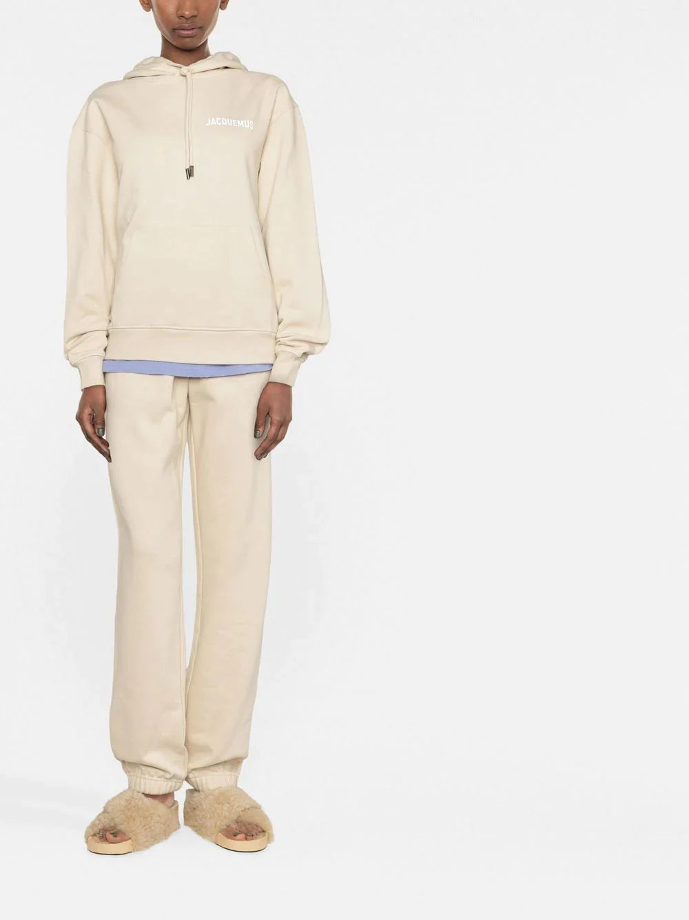 Jacquemus-Le-Jogging-Jacquemus-Beige-2