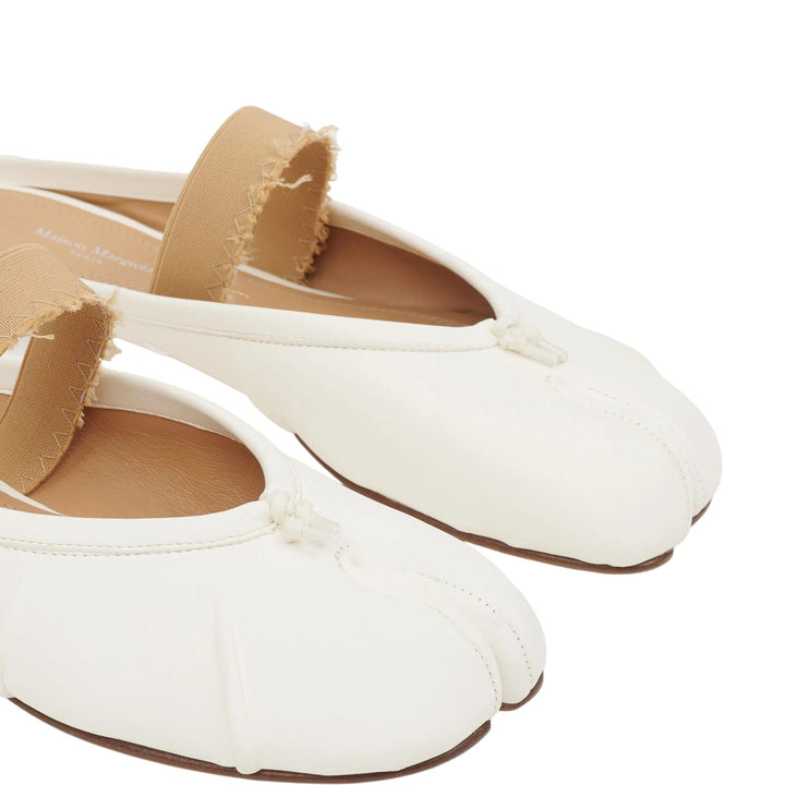 Club21 - Maison Margiela - Tabi Ballerina Mule Elastic Band - FLAT SHOES - Off-White