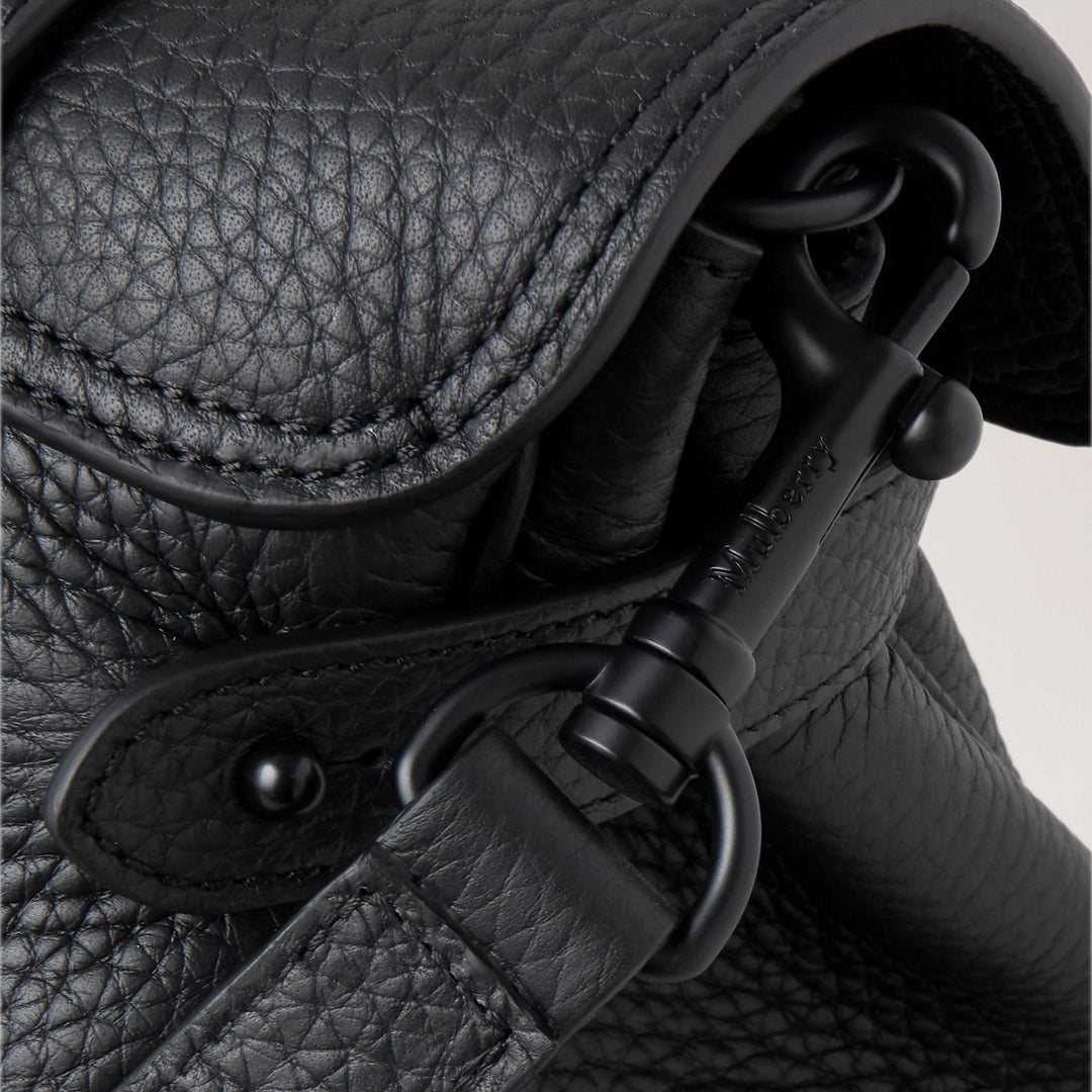 Club21 - Mulberry - Alexa Black Heavy Grain Leather - MEDIUM TOP HANDLE - Black