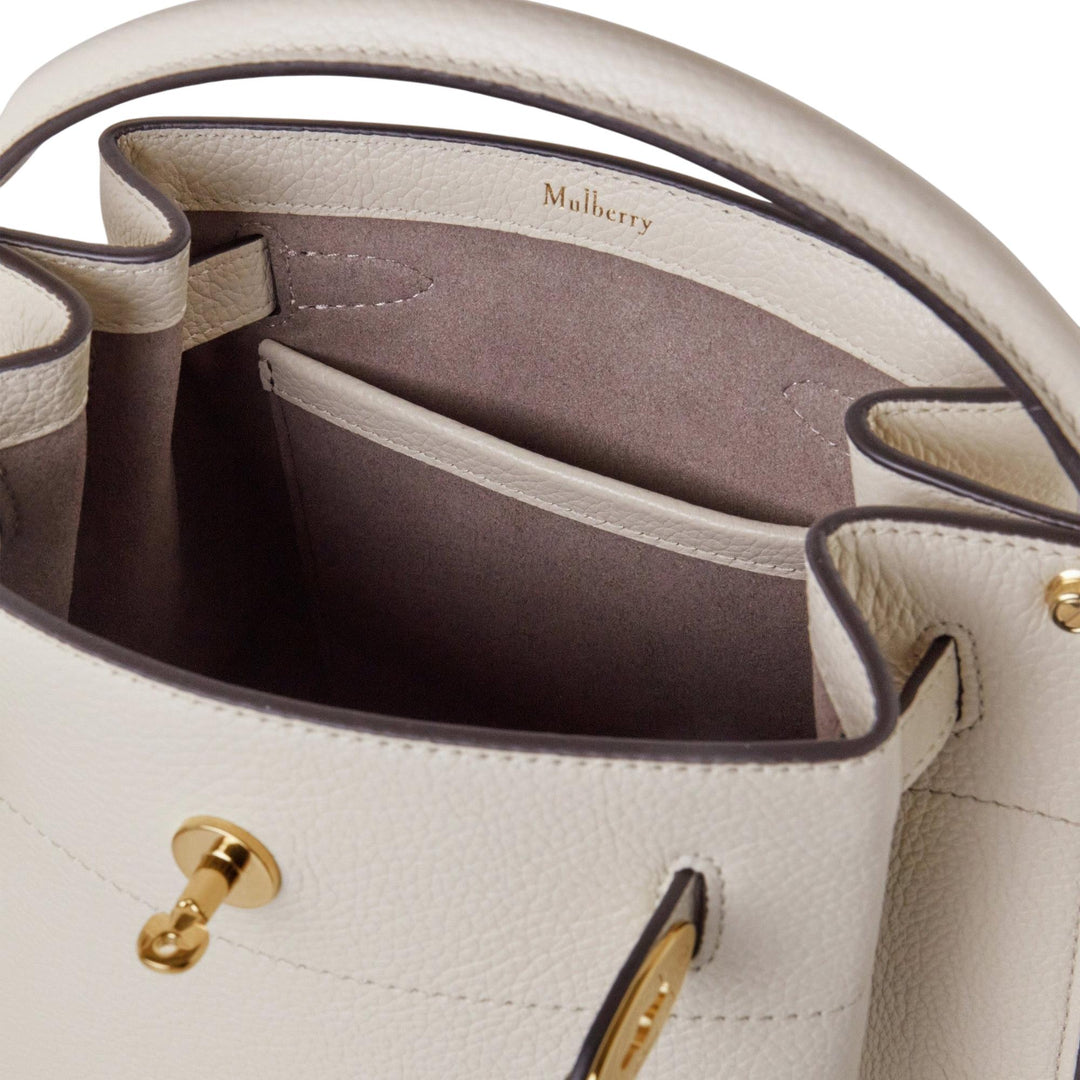 Club21 - Mulberry - Islington Bucket Chalk Small Classic Grain - MEDIUM CROSS BODY - Off-White