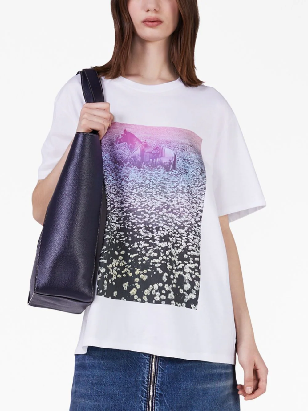 Stella-McCartney-Photographic-Daisy-Field-T-Shirt-White-4