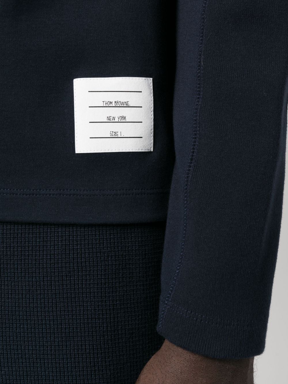 Thom-Browne-Long-Sleeve-Tee-With-4-Bar-Stripe-Navy-5