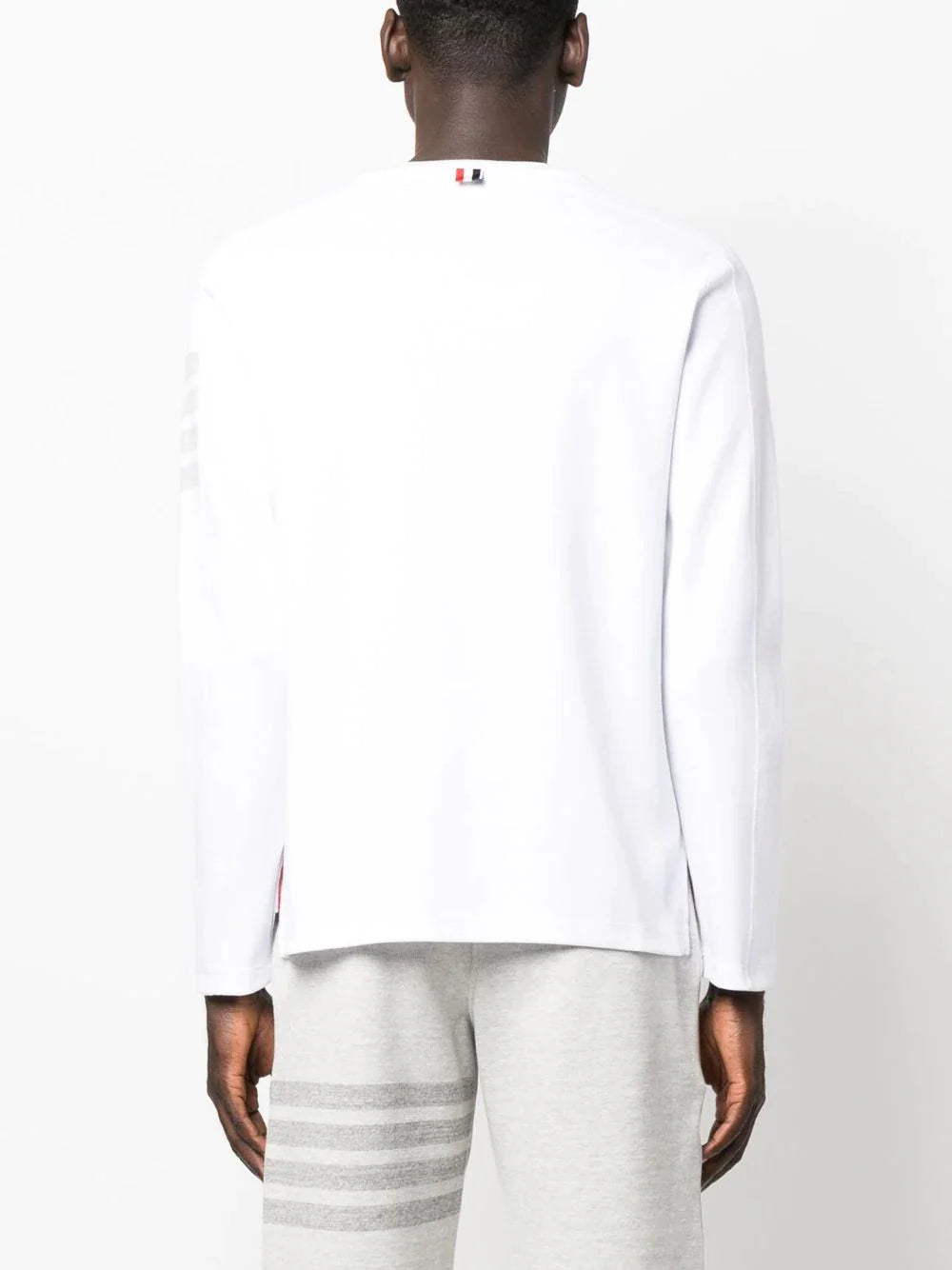 Thom-Browne-Long-Sleeve-Tee-With-4-Bar-Stripe-White-4