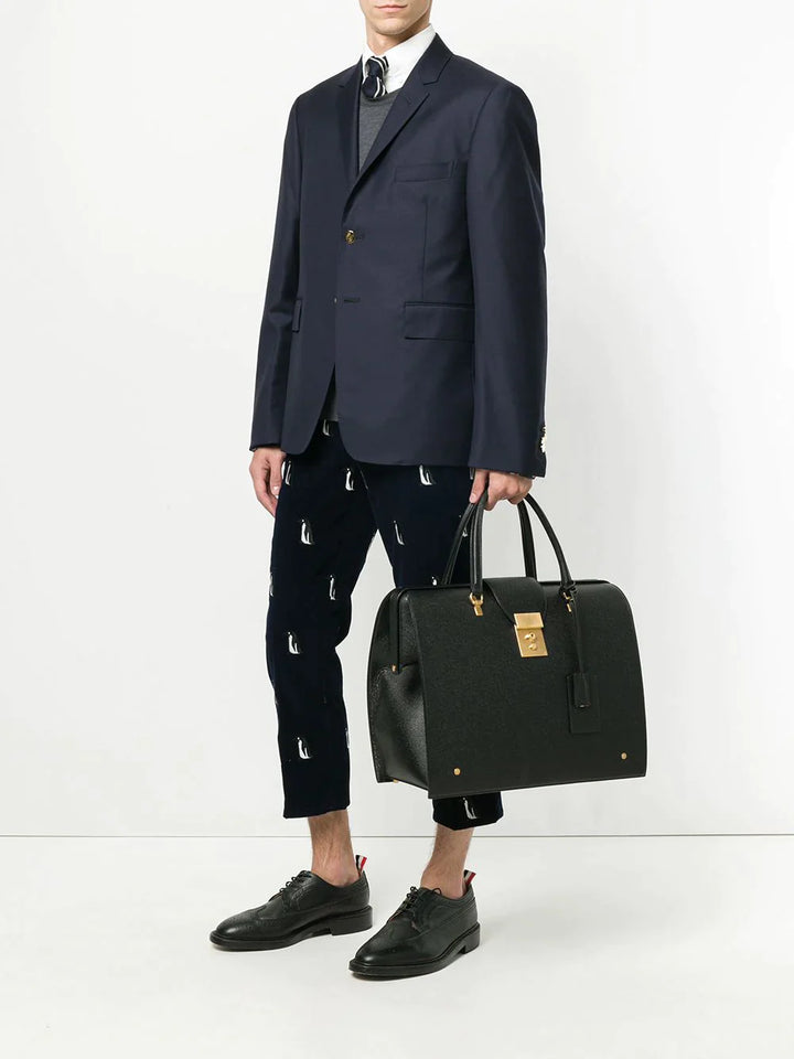 Thom-Browne-Mr-Thom-Bag-In-Pebble-Grain-Black-2