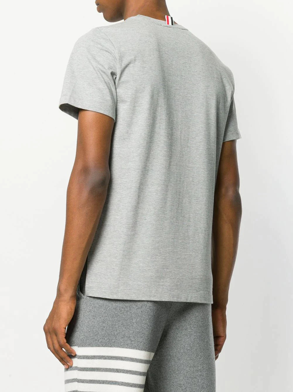 Thom Browne Relaxed Fit Short Sleeve Tee With Side Slit Light Grey 4