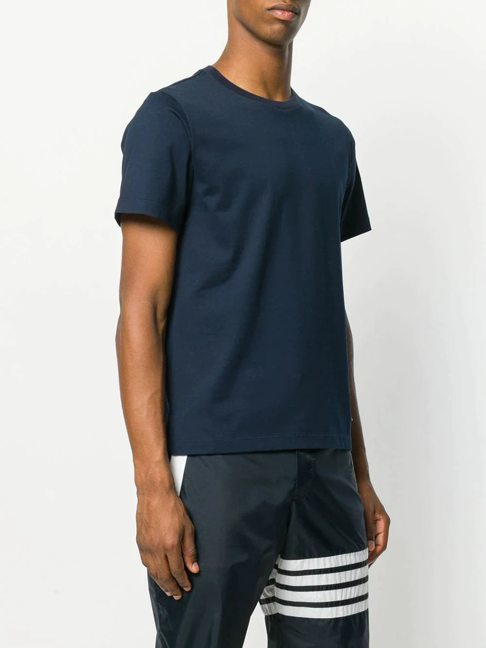 Thom Browne Relaxed Fit Short Sleeve Tee With Side Slit Navy 3