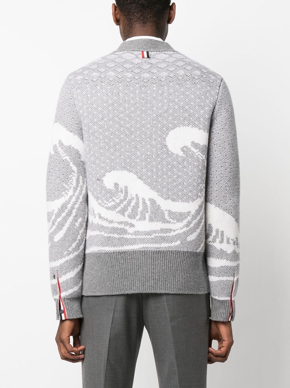 Thom-Browne-Wave-Fair-Isle-Jacquard-V-Neck-Cardigan-Light-Grey-4