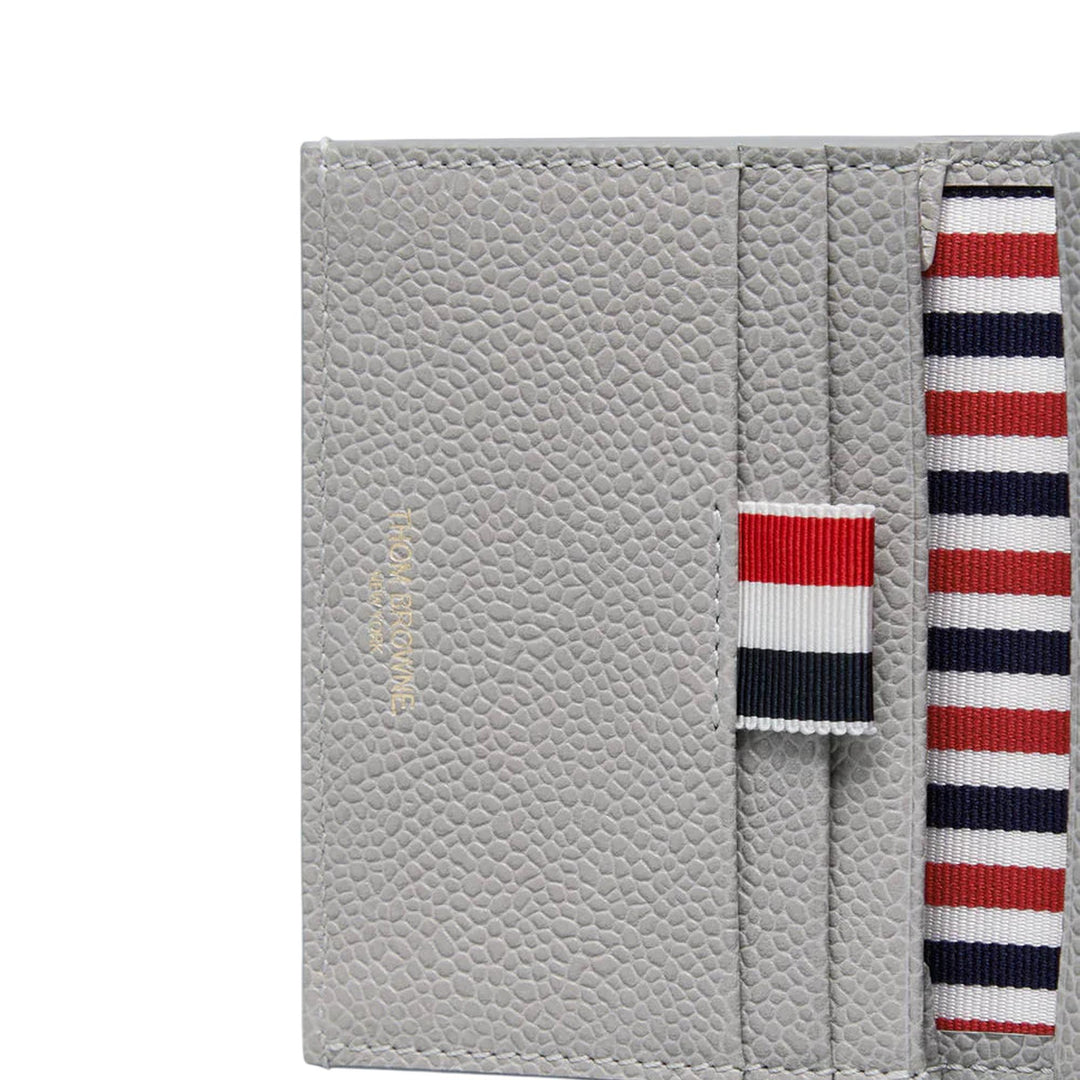 Club21 - Thom Browne - Pebble Grain 4-Bar Double Card Holder Men - CARD CASES - Light Grey