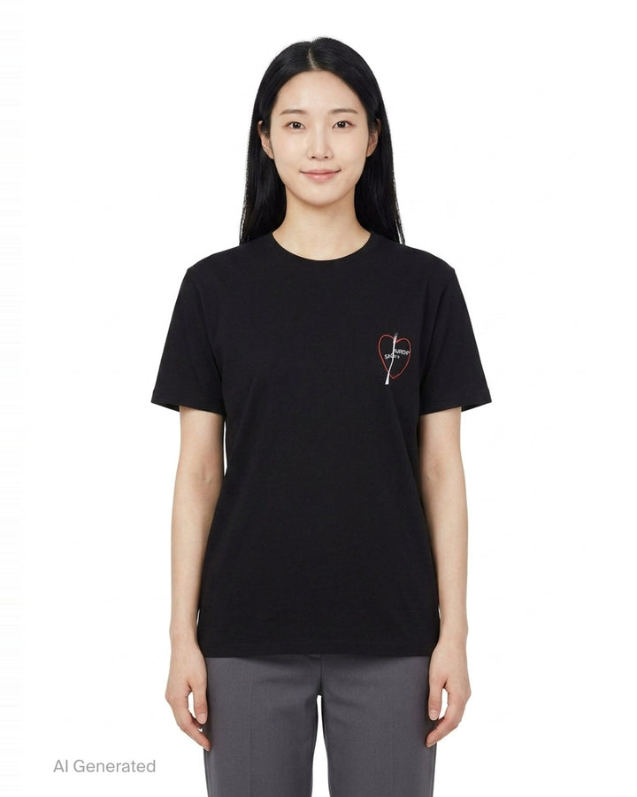 Heart Graphic Crew Neck Tee | Black Score | Club21 - front