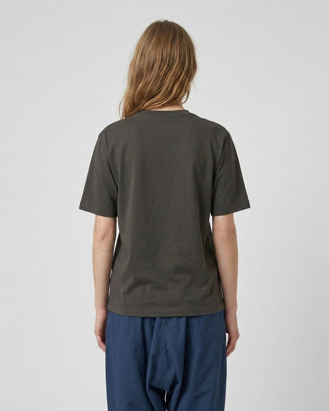 Symbol Basic Tee | Blackjack | Club21 - back female
