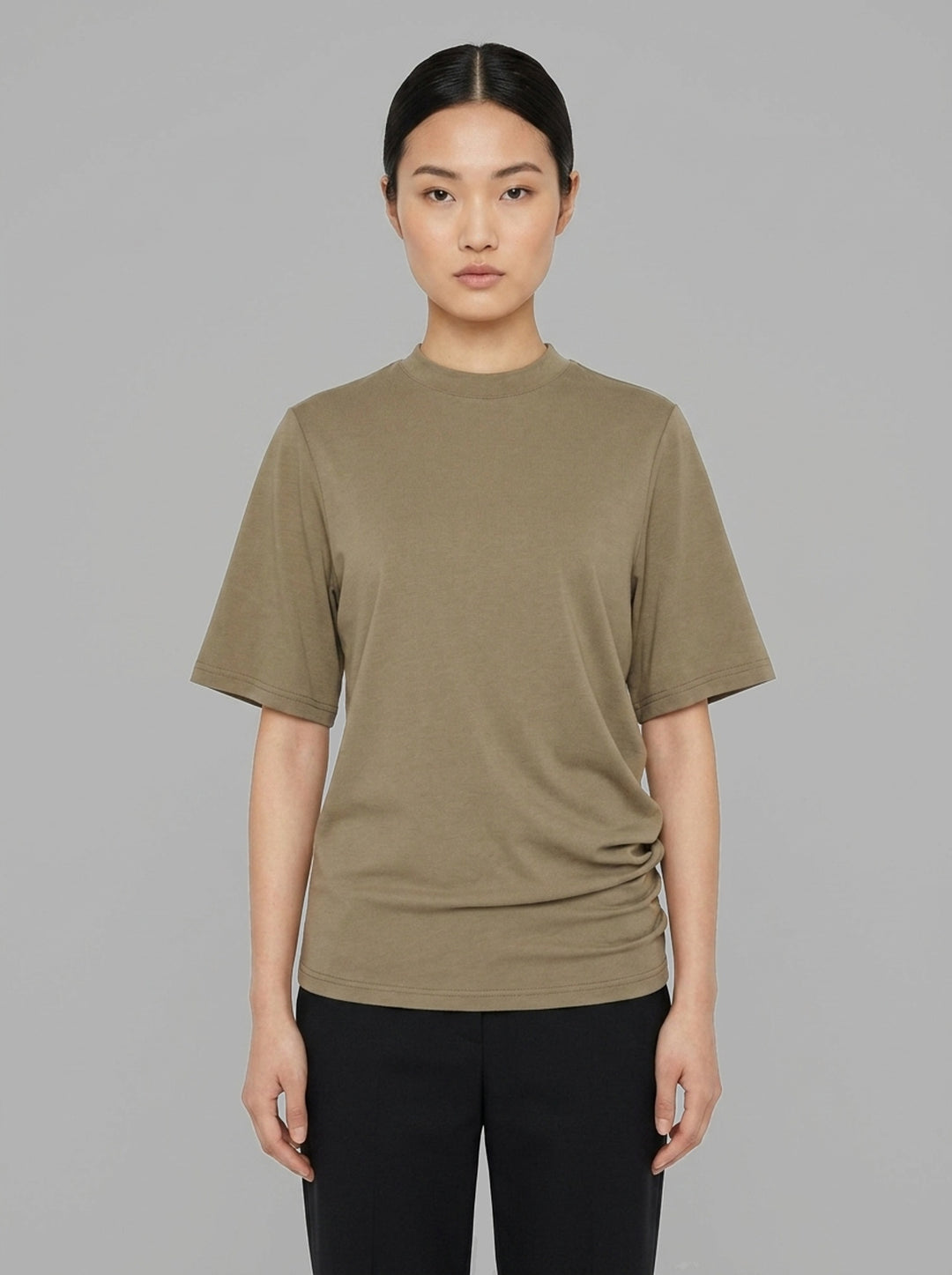 Willa High Stretch Mock Neck Top | Club21 Collection | Club21 - front