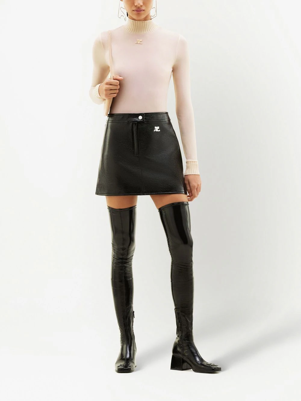 courreges-Reedition-Vinyl-Mini-Skirt-Black-2