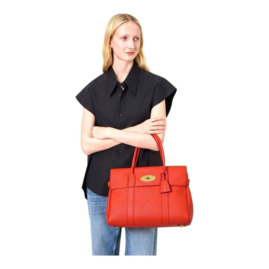 Mulberry Bayswater medium shoulder bag in teal classic grain leather with gold postman's lock closure and rolled top handles - packshot