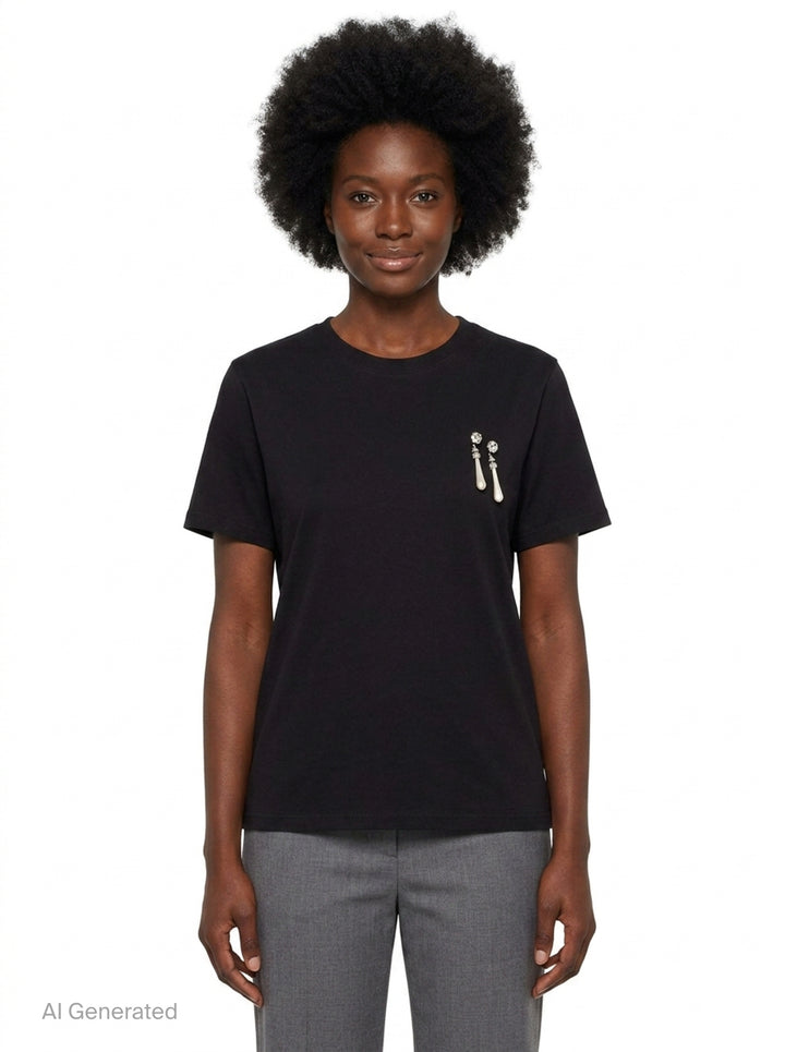 Jewel Earring Appliqué Tee | N°21 | Club21 - front