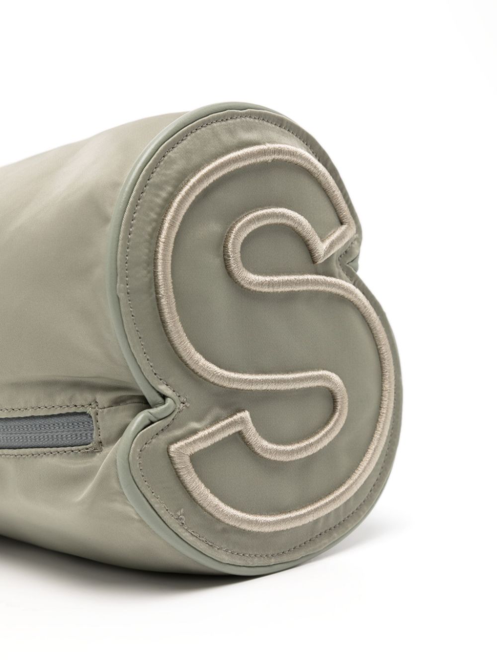 sacai-Kinchaku-Nylon-Twill-Pouch-Khaki-4