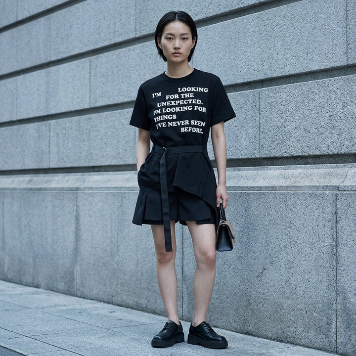 Graphic Print Belted T-Shirt | sacai | Club21 - lifestyle