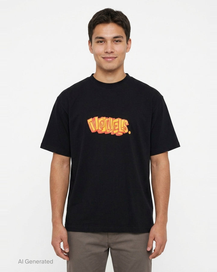 Graffiti Graphic Tee | Vowels | Club21 - front
