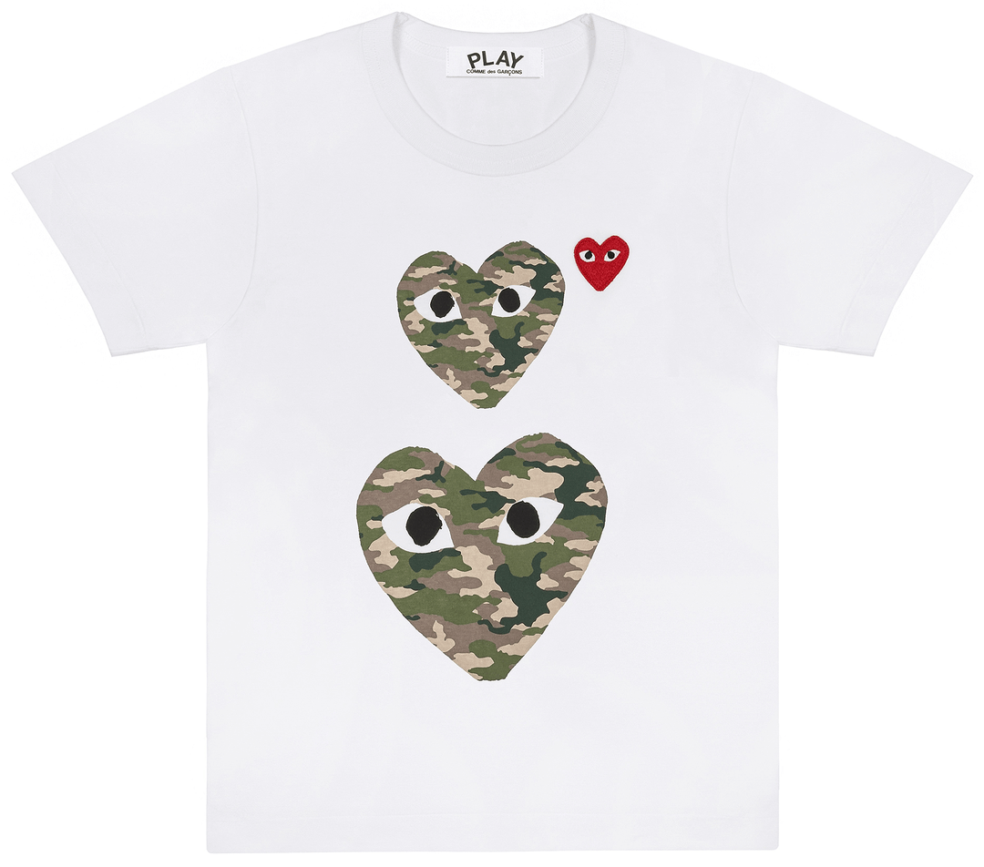 COMME des GARCONS PLAY Camou Hearts With Red Emblem Tee Women White 1